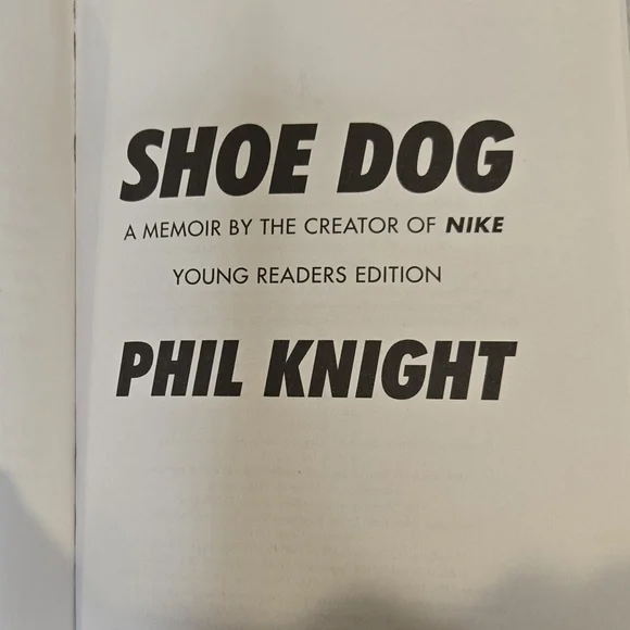 Shoe Dog: A Memoir by the Creator of Nike -- Phil Knight - Picture 3 of 12